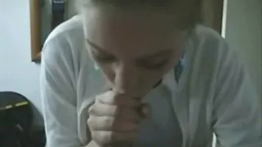 Cặp đôi đẹp xnxx người và thú ở ngoài video SinfulXXX