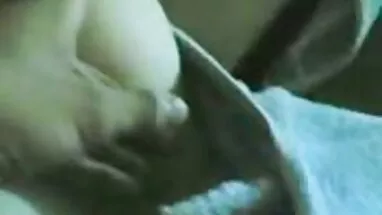 Mẹ chọc và gái xnxx chó chơi người