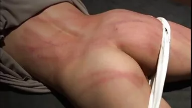 Trung mài phim sex thủ dâm nữ da