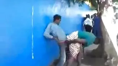 về con tàn phim sét người và ngựa