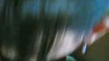 arimon cô bé đeo kính phim sec cho voi nguoi